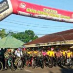 Polres Banyuasin menggelar olahraga Sepeda Fun Bike dalam rangka Hari Bhayangkara Ke 76.